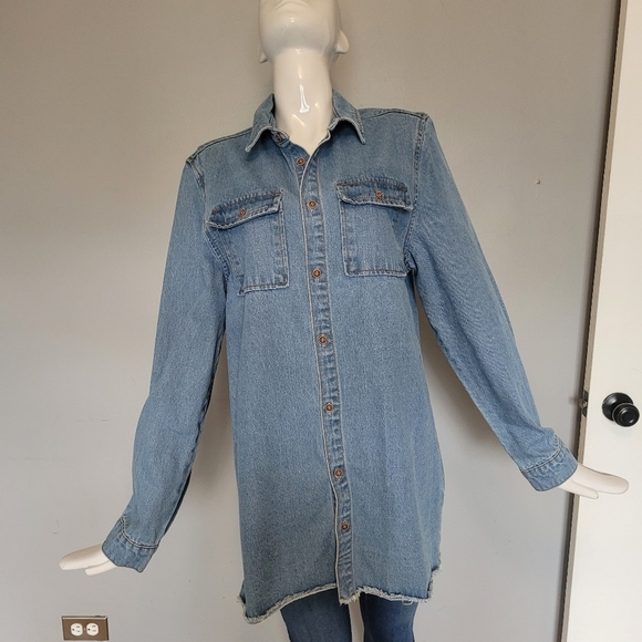 Hillary MacMillan Cha Cha Cha Embroidered Denim Shirt, VGUC, Size XL - Picture 2 of 7